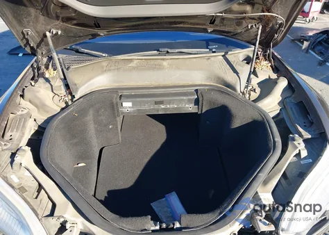 2013 Tesla Model S из США, поврежденный, VIN 5YJSA1CN0DFP11465